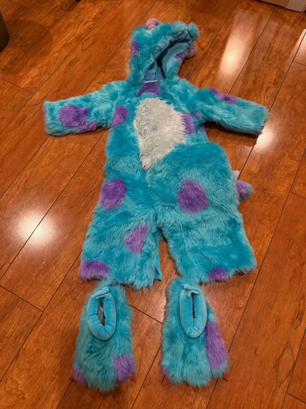 Potter Barn Kids Monsters Inc Sulley Costume, 6-12 months - Picture 3 of 6